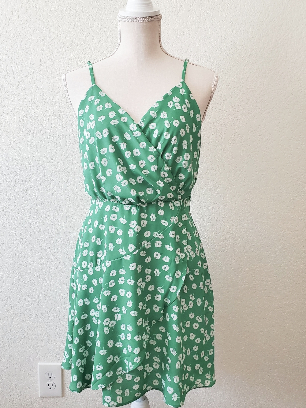 Lush Green Floral Wrap Faux-Wrap Mini Dress